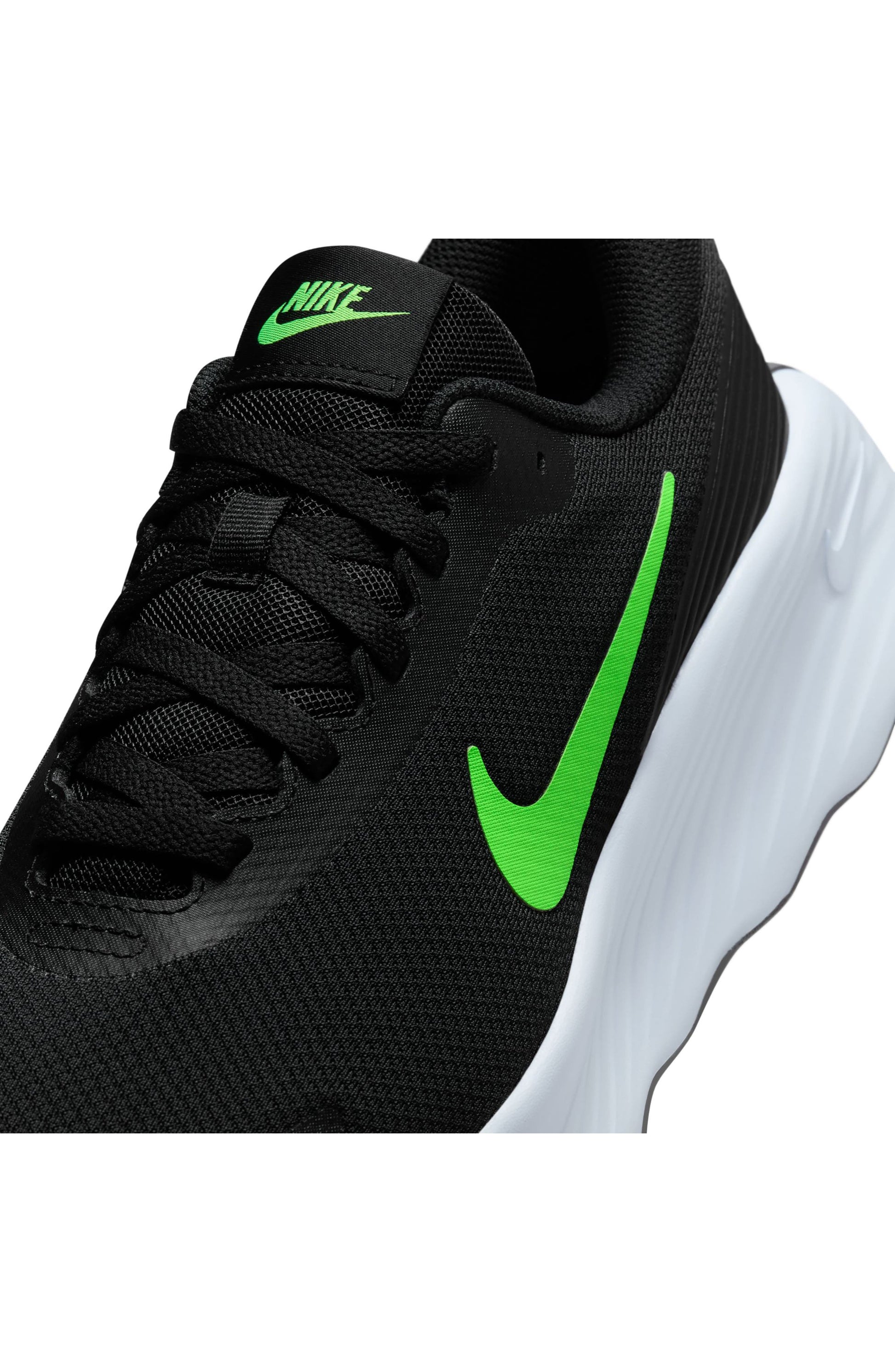 BLACK/ GREEN STRIKE