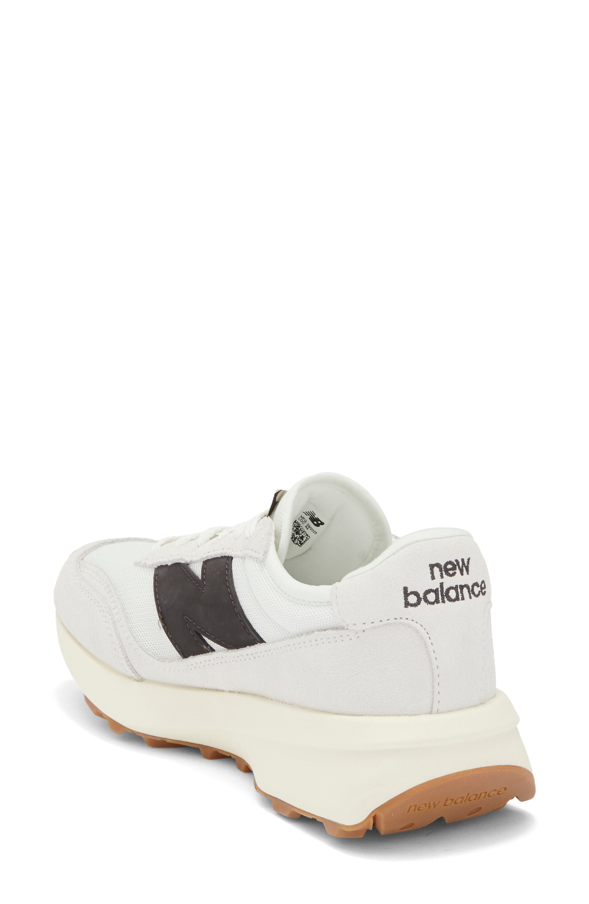 SEA SALT/ BLACK CEMENT