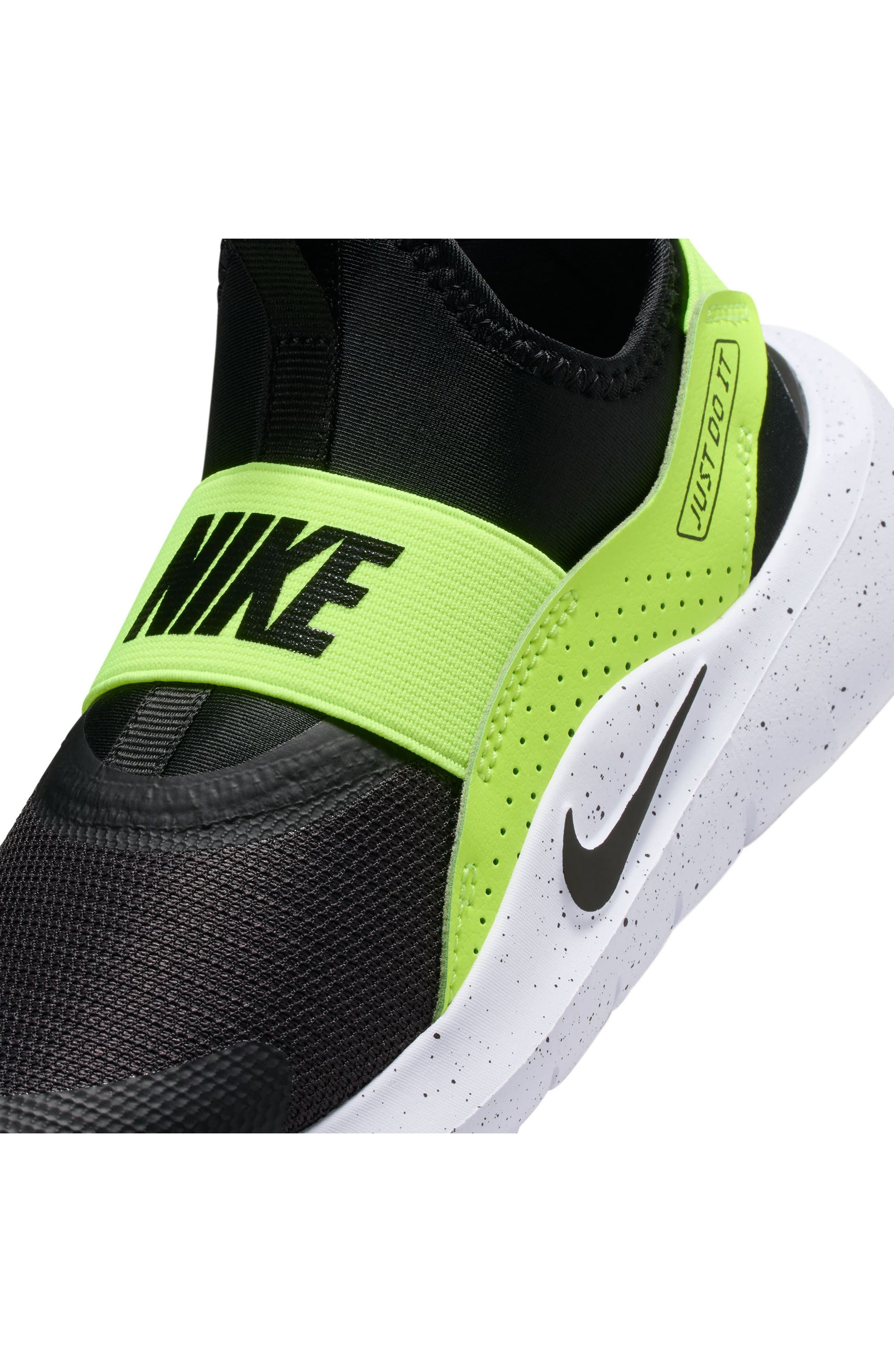 BLACK/ BLACK/ VOLT/ WHITE