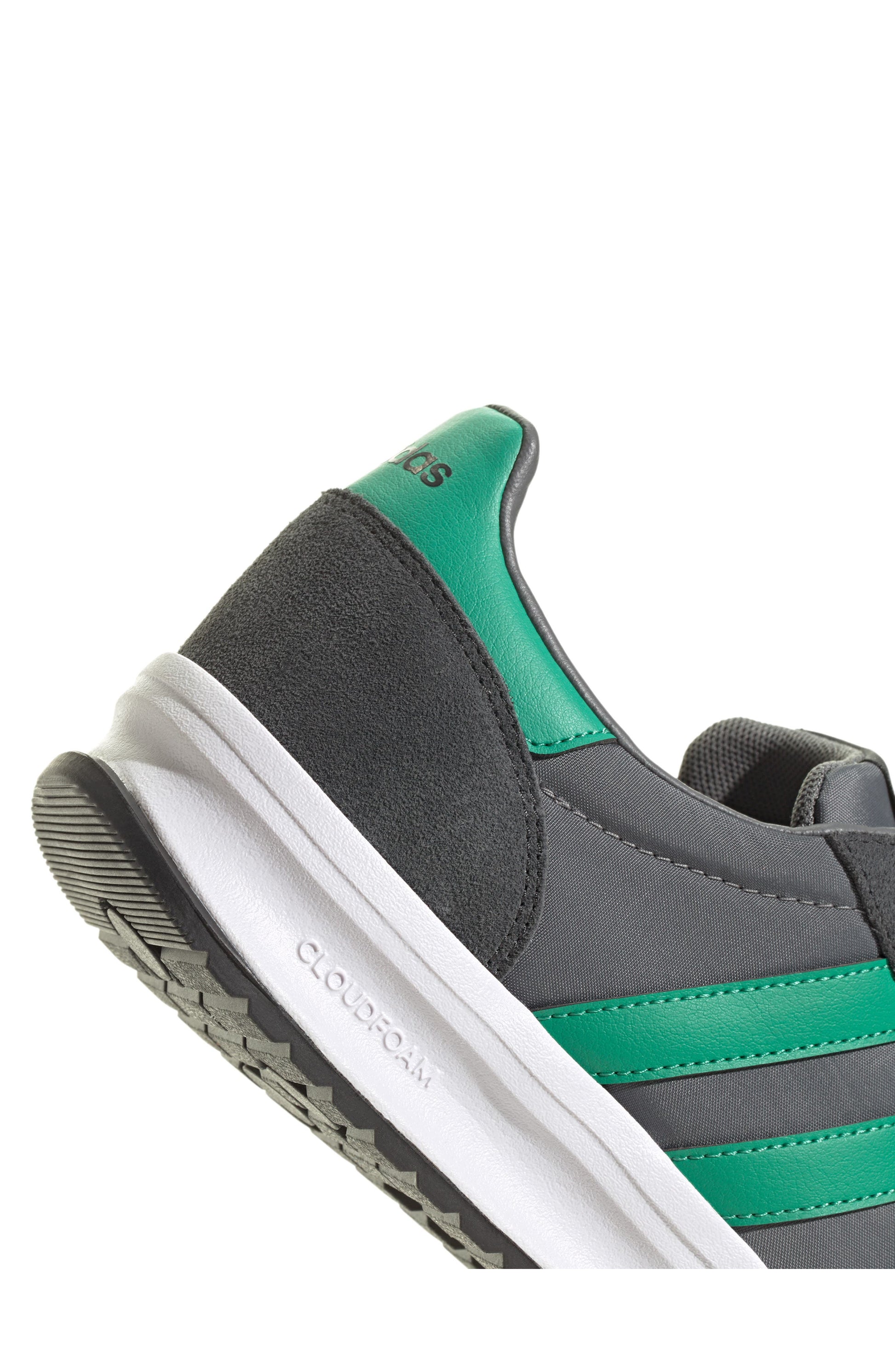 GREY/ SEMI COURT GREEN/ CARBON