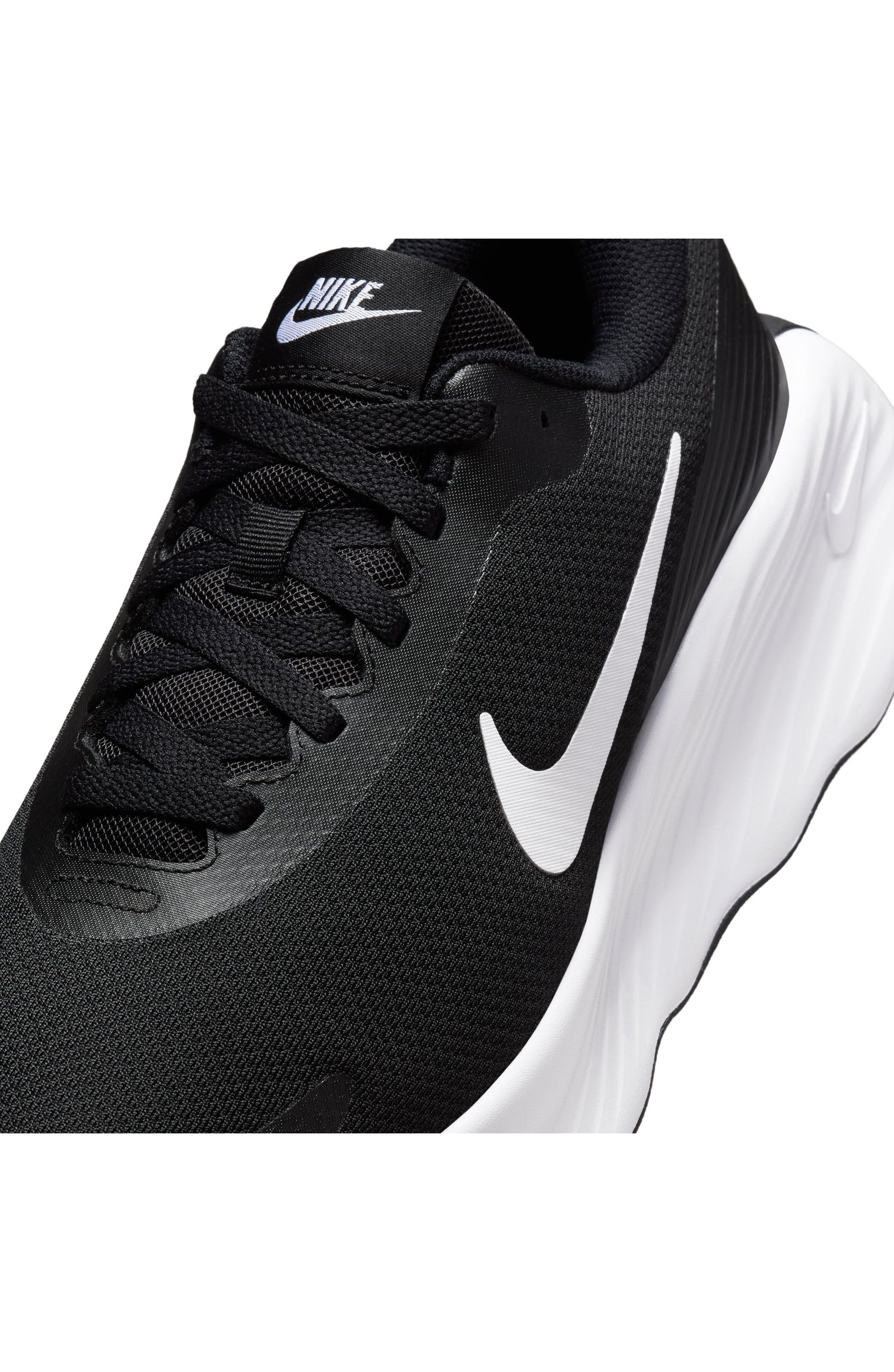 002 BLACK/WHITE