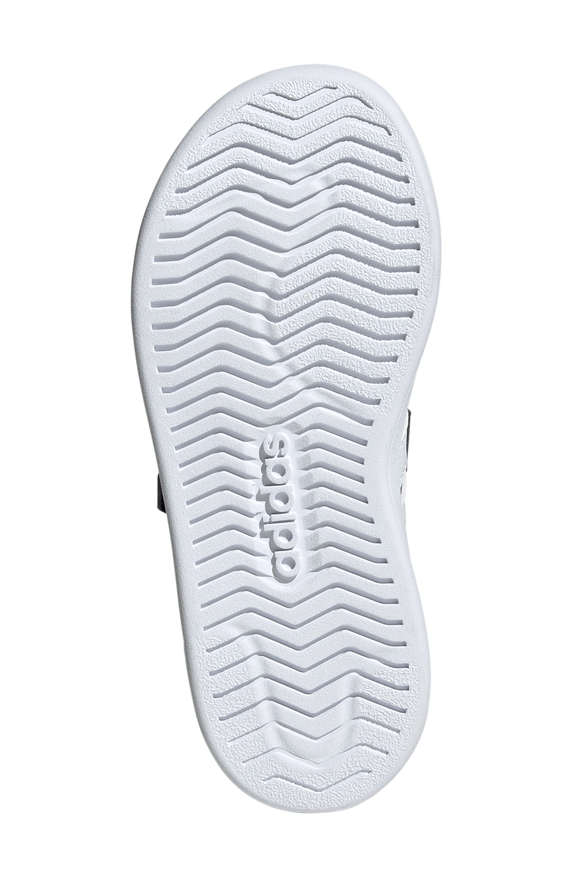 CORE BLACK/ FOOTWEAR WHITE
