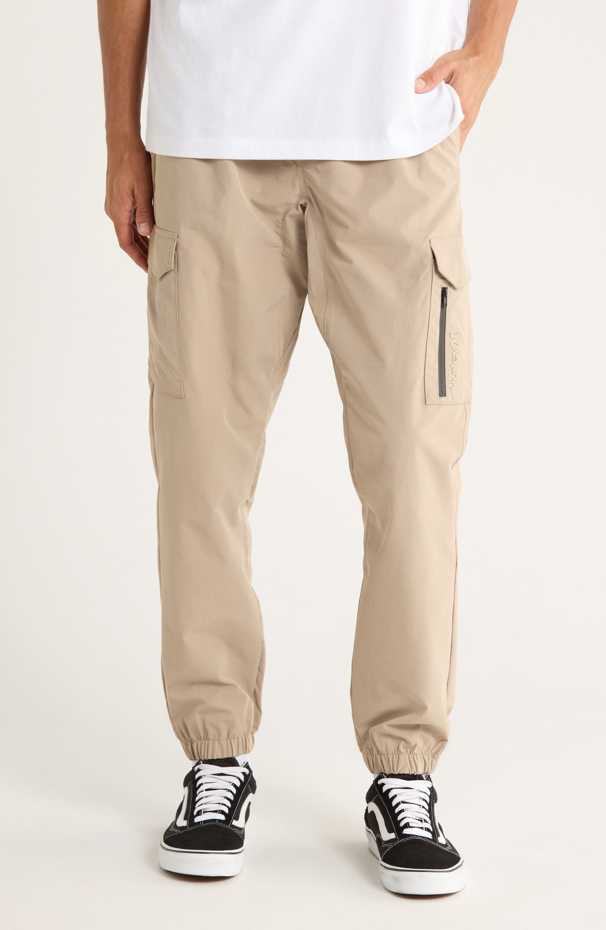 KHAKI