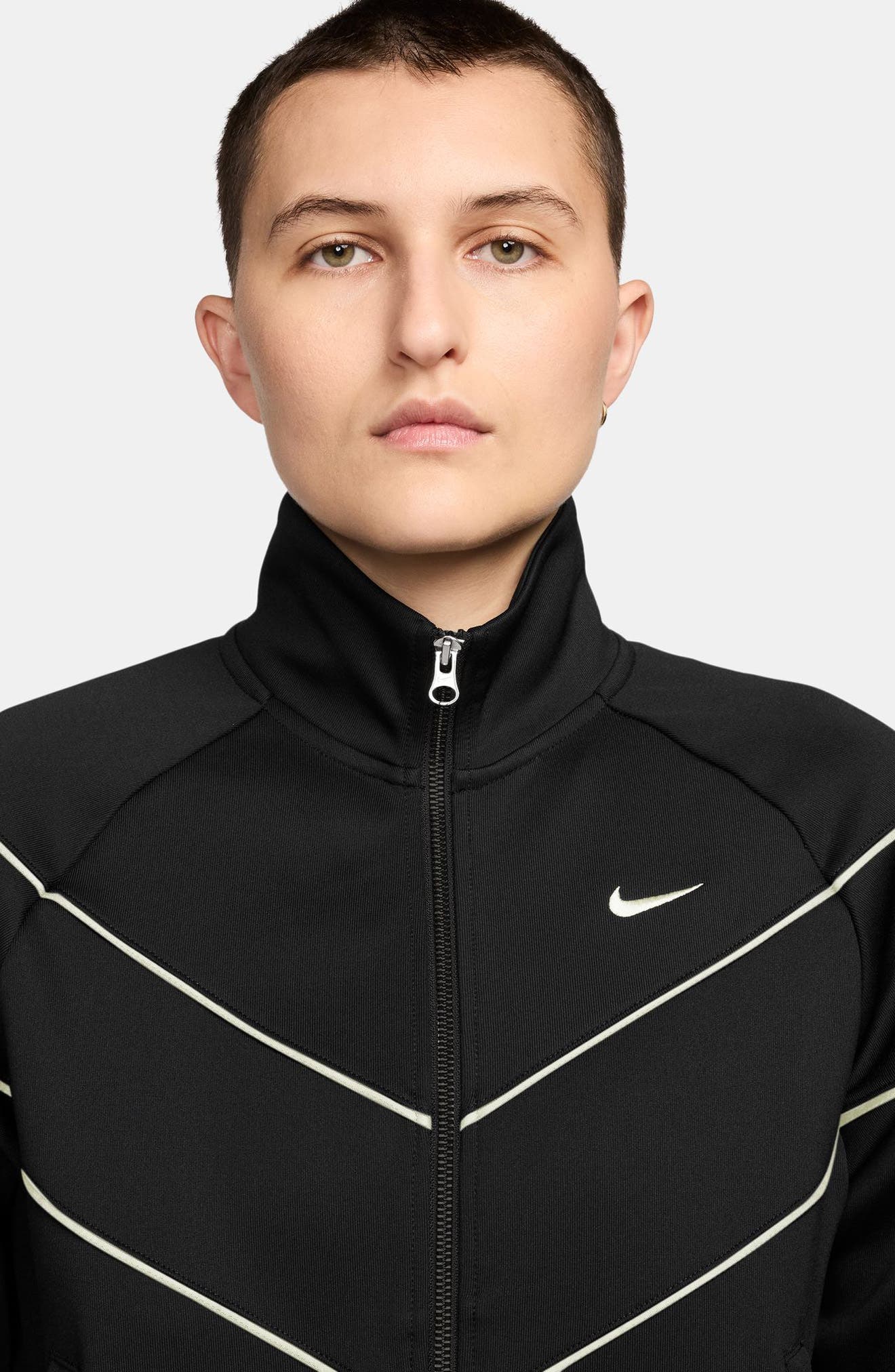 BLACK/ SAIL/ SAIL