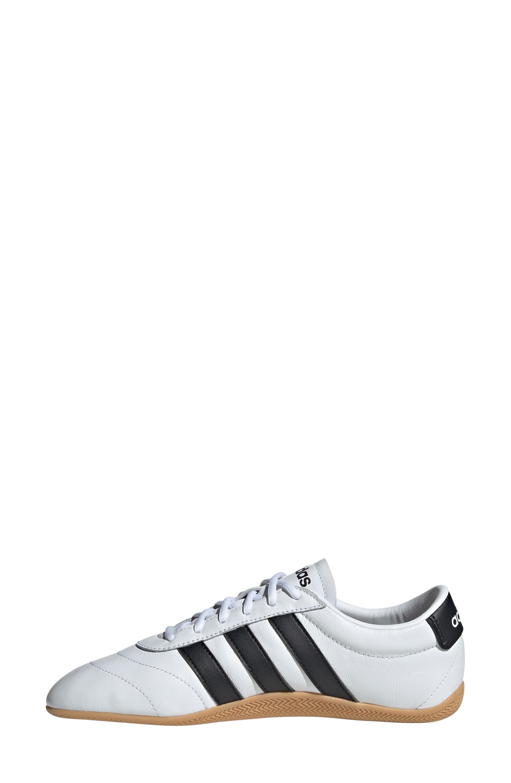 WHITE/ BLACK/ GUM