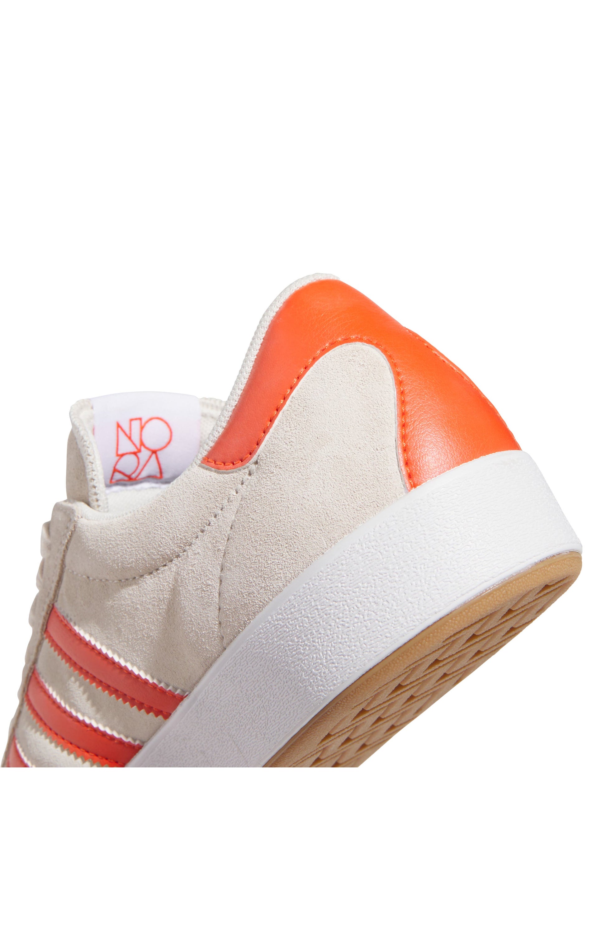 WONDER WHITE/ ORANGE