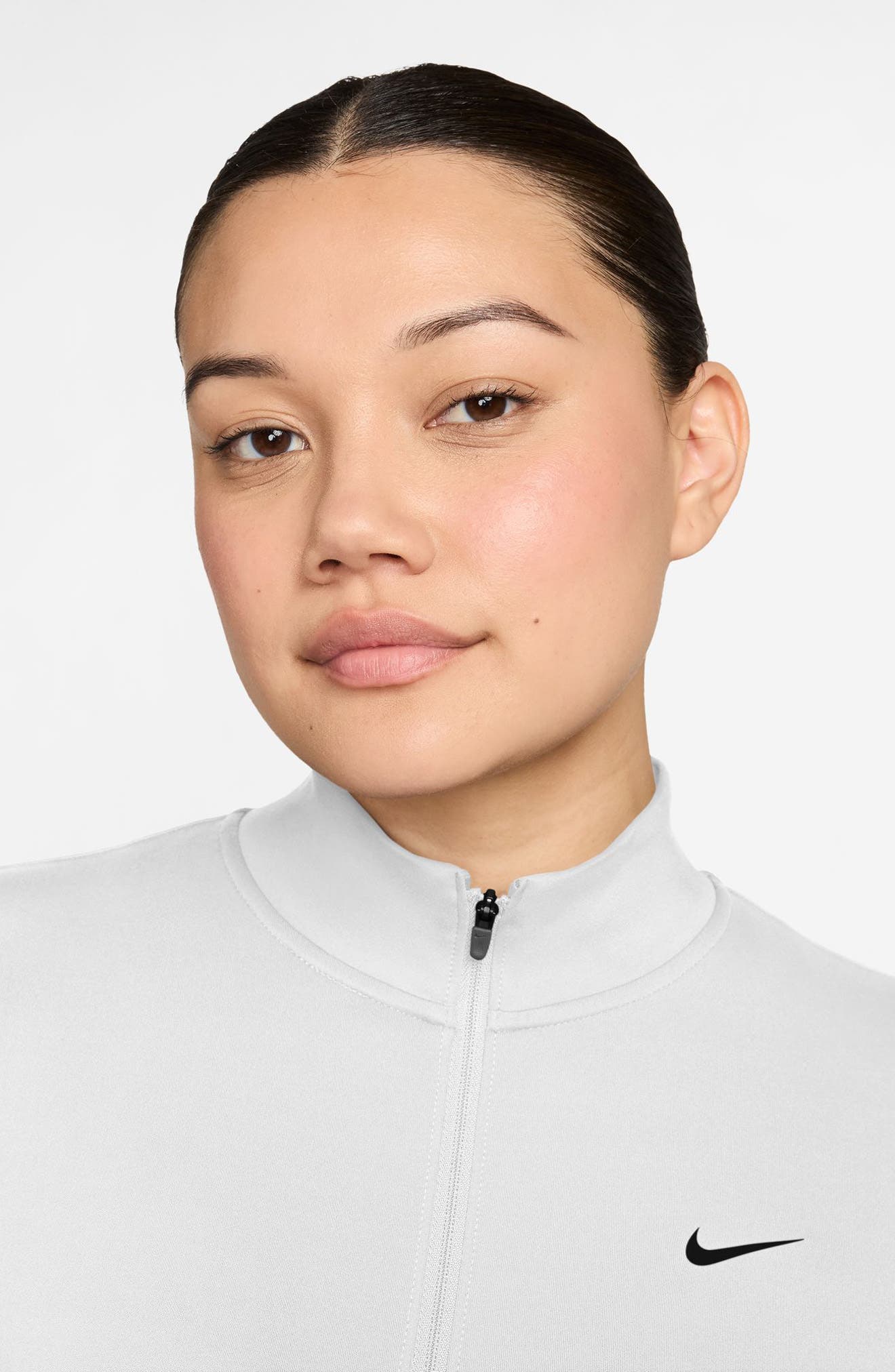 WHITE/ BLACK