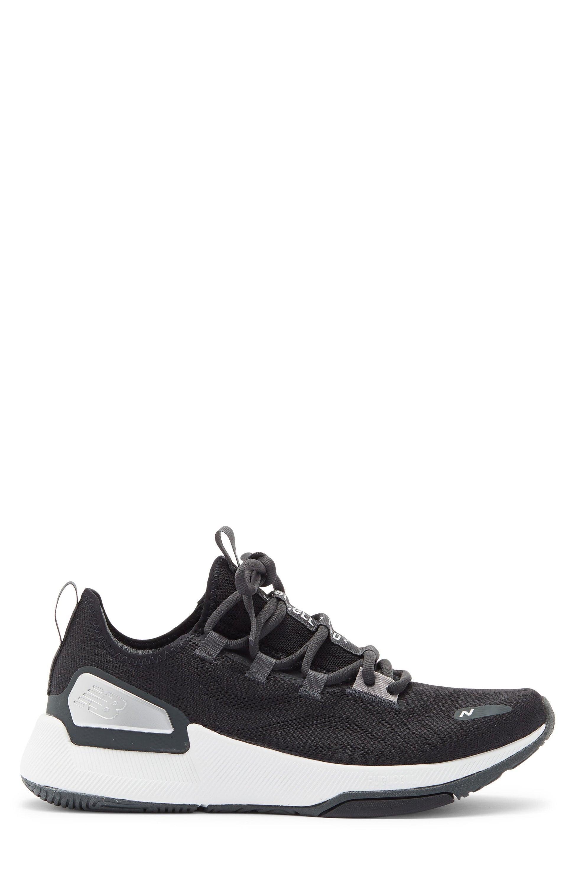 BLACK/ BLACKTOP