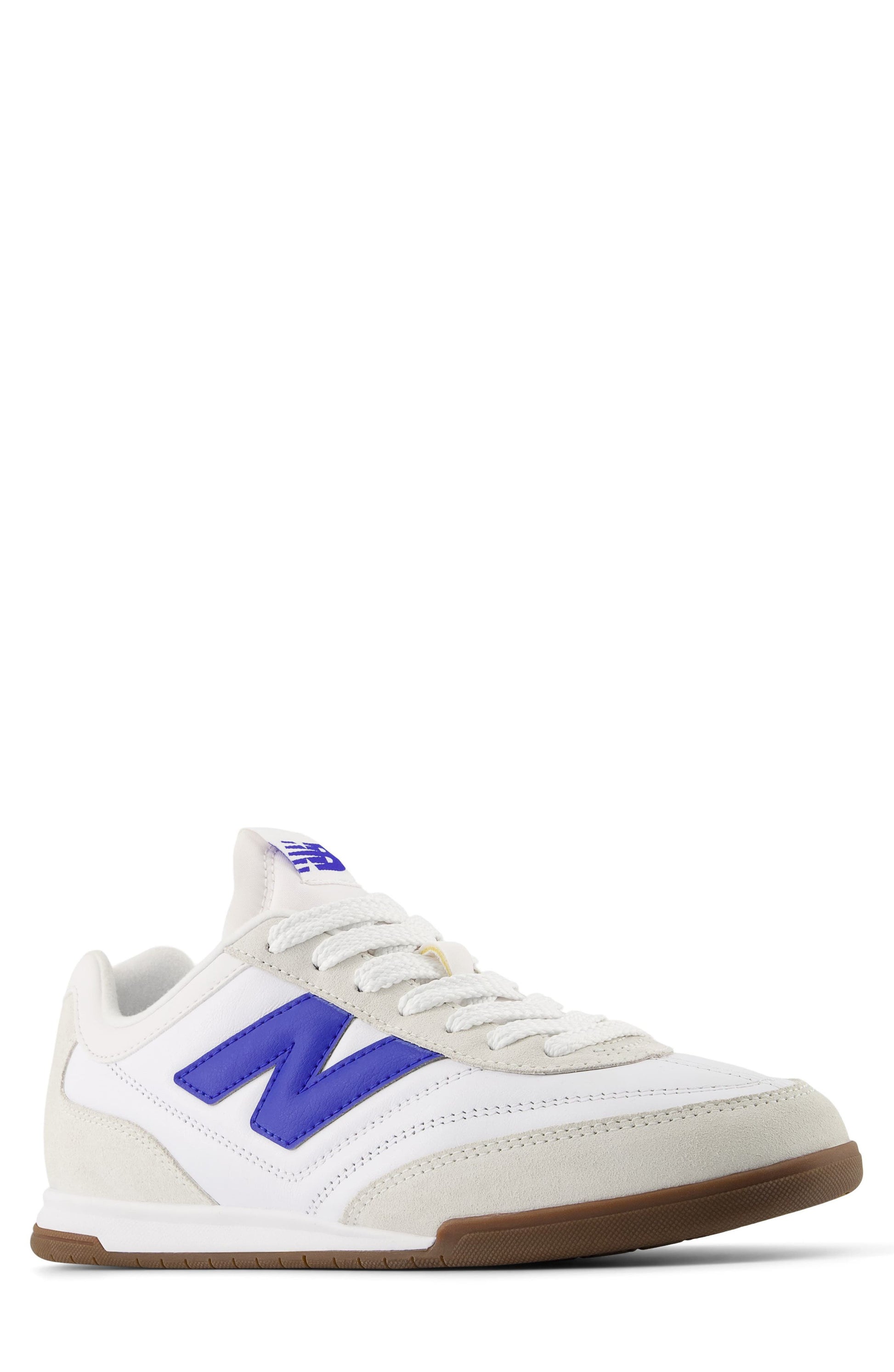 WHITE/ REFLECTION