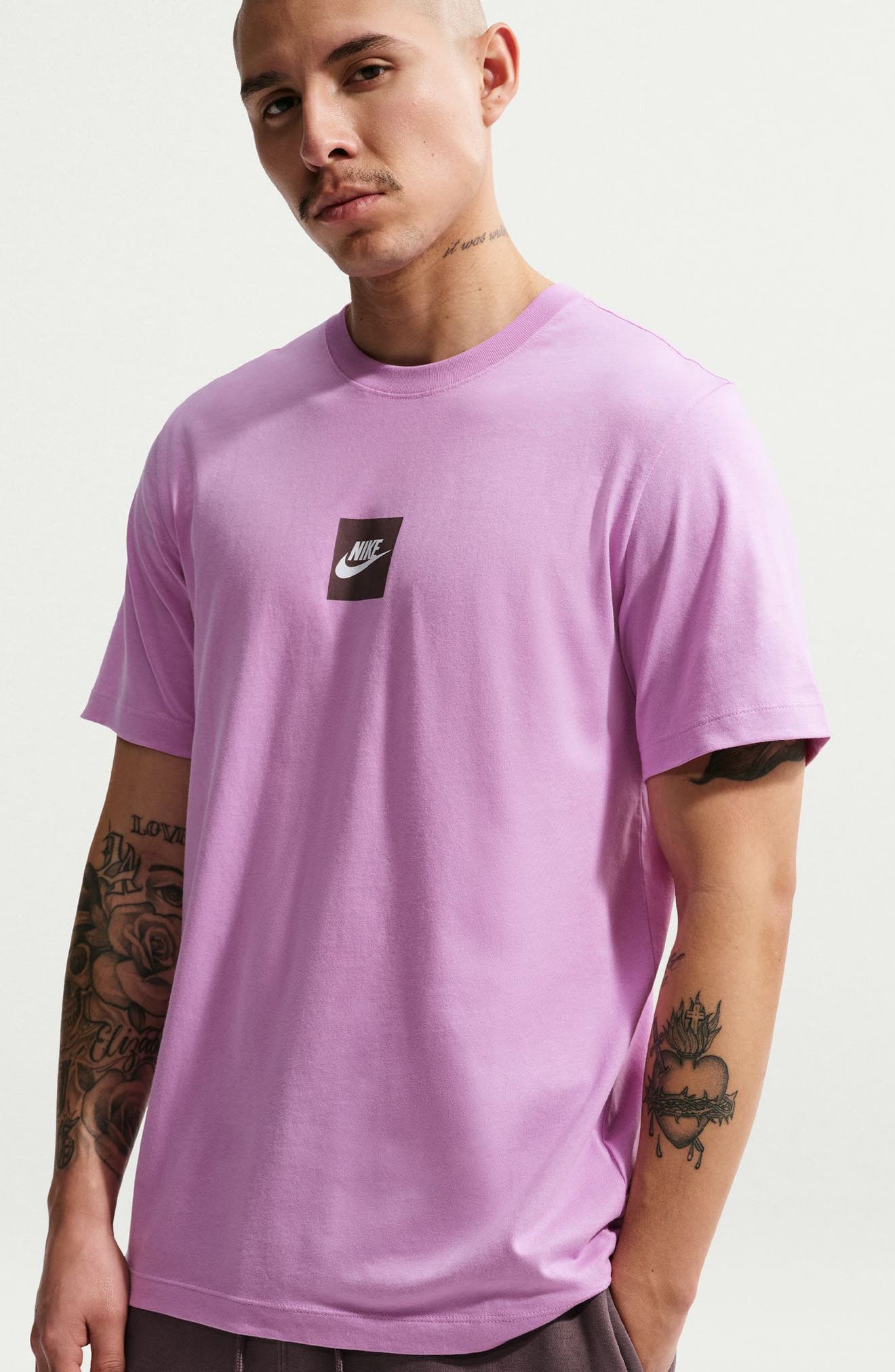 LIGHT MAGENTA