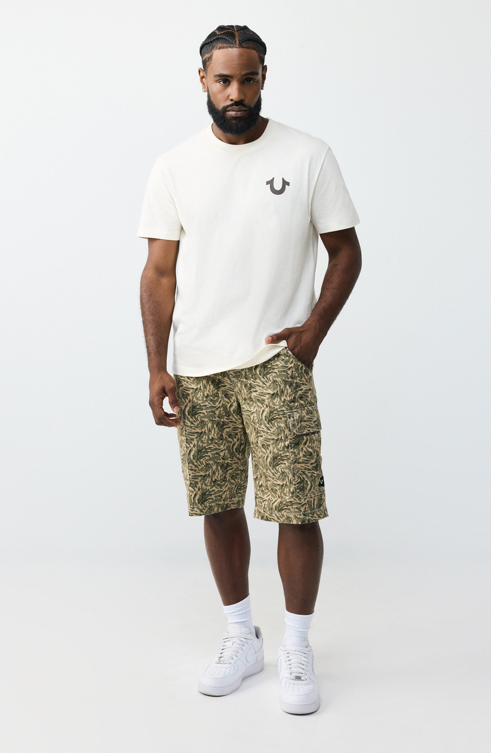 ABSTRACT CAMO