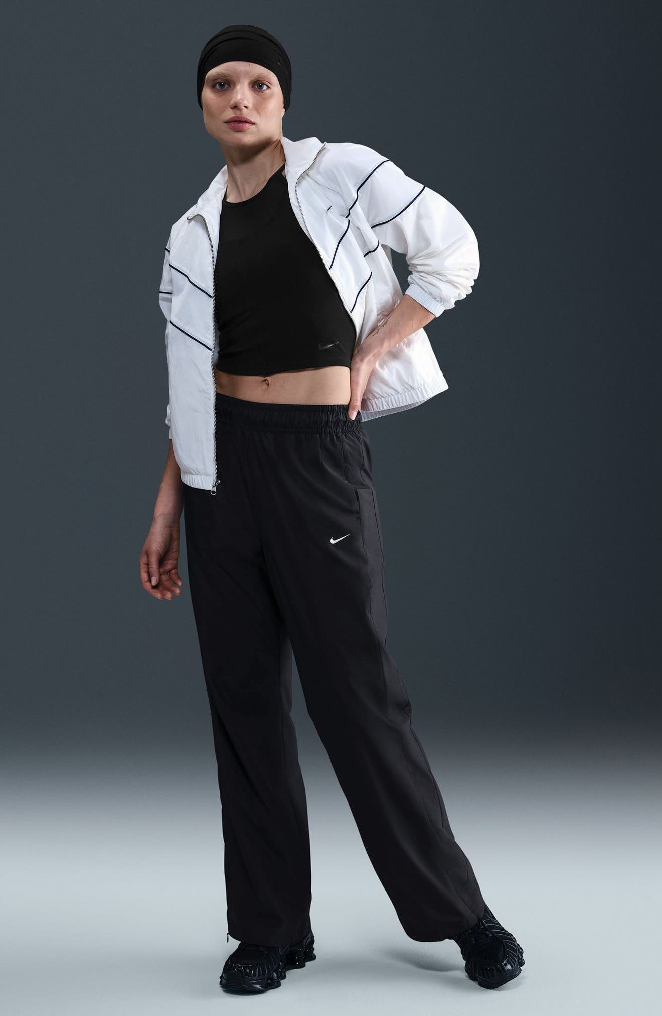BLACK/ SAIL