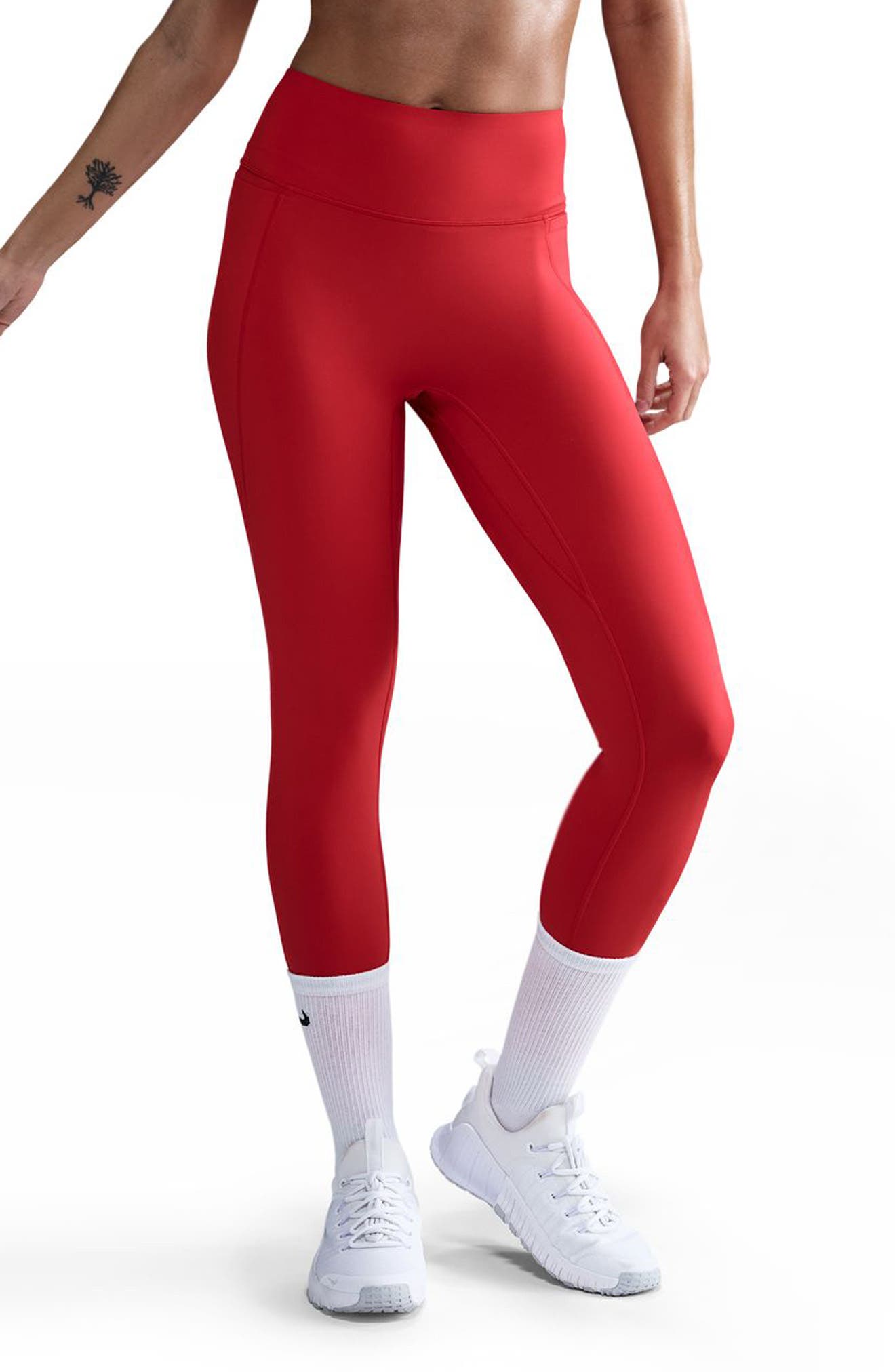 UNIVERSITY RED/ BLACK