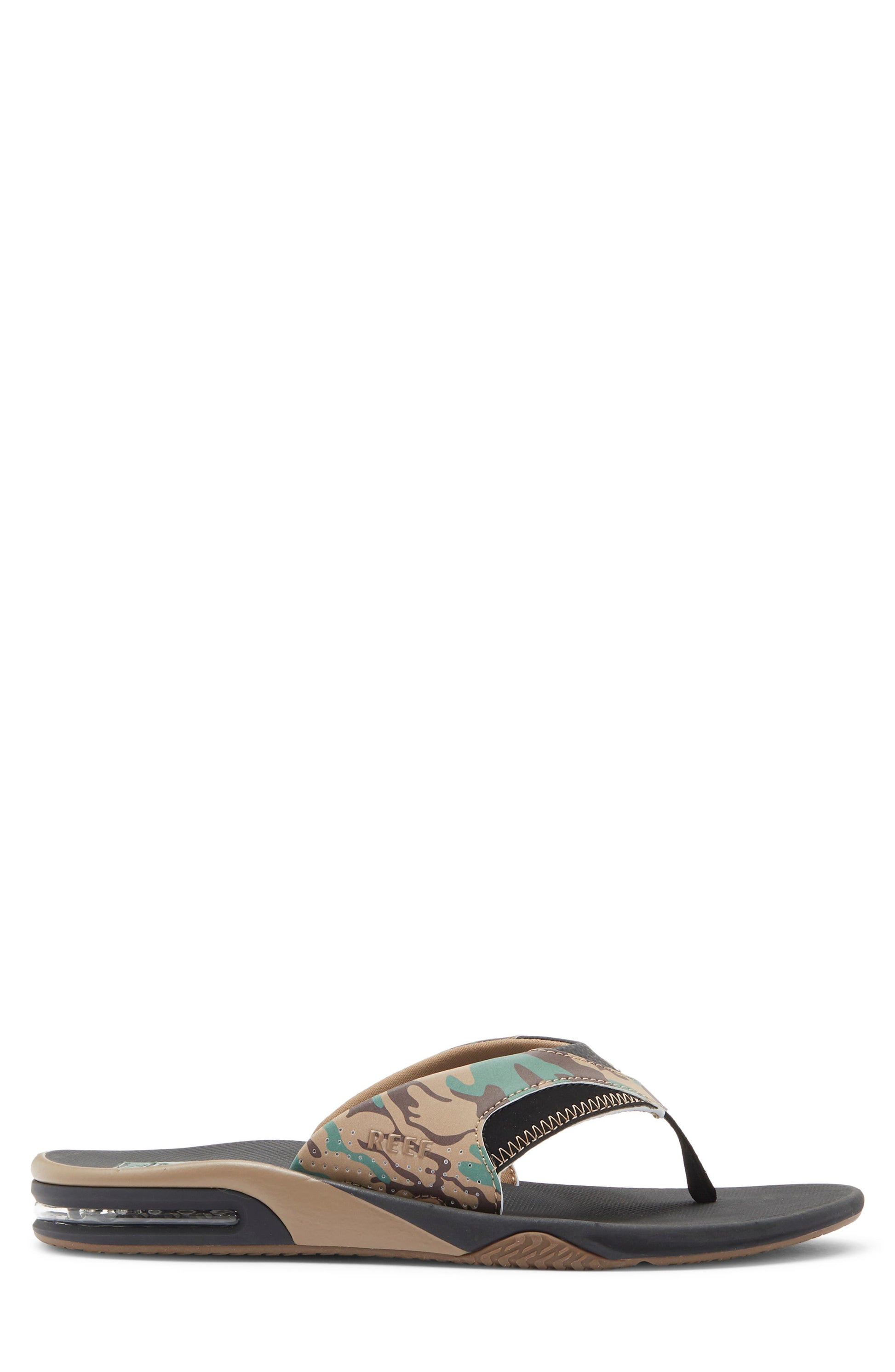 BLACK/ CAMO