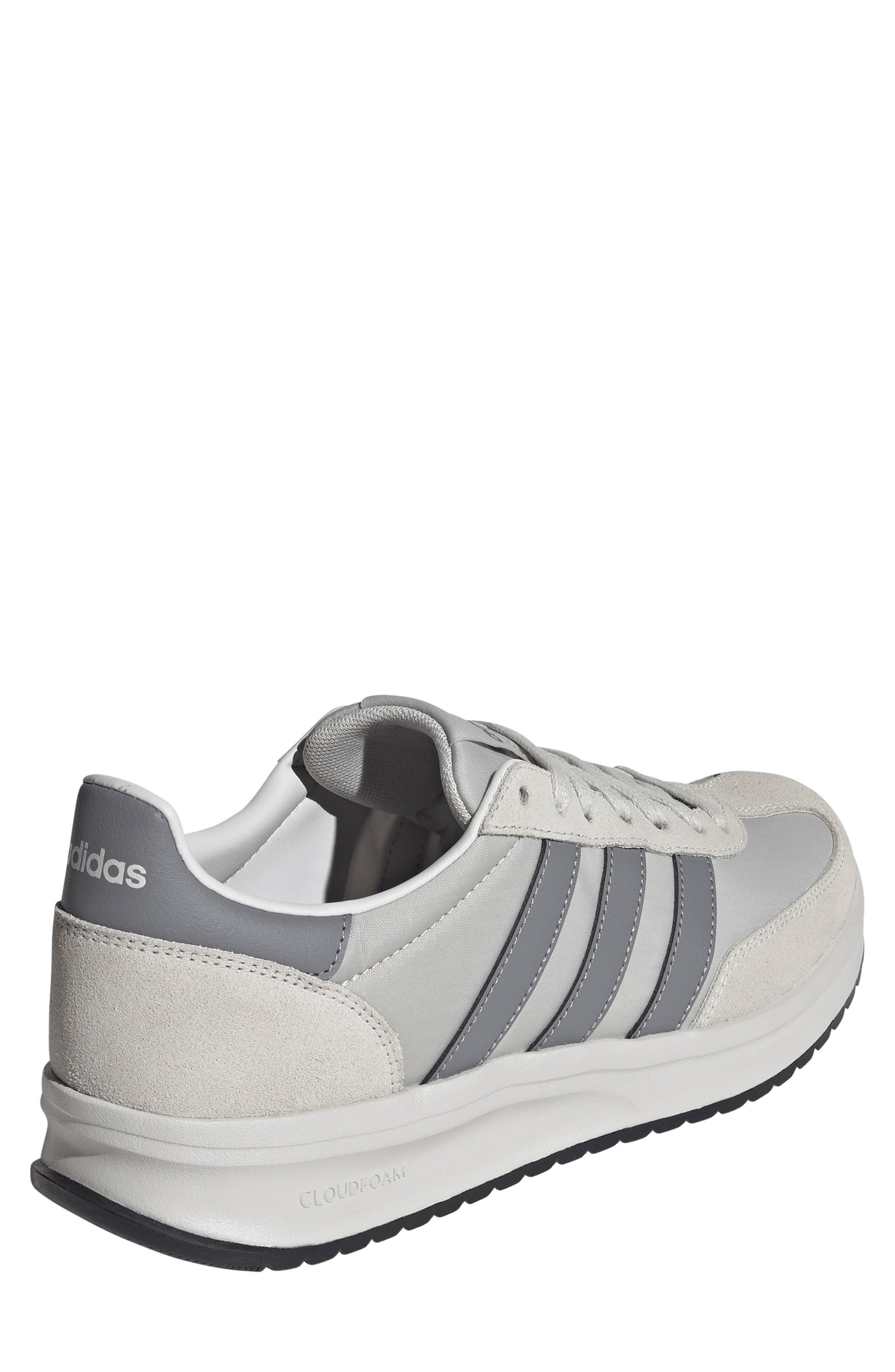 GREY / GREY / CORE BLACK