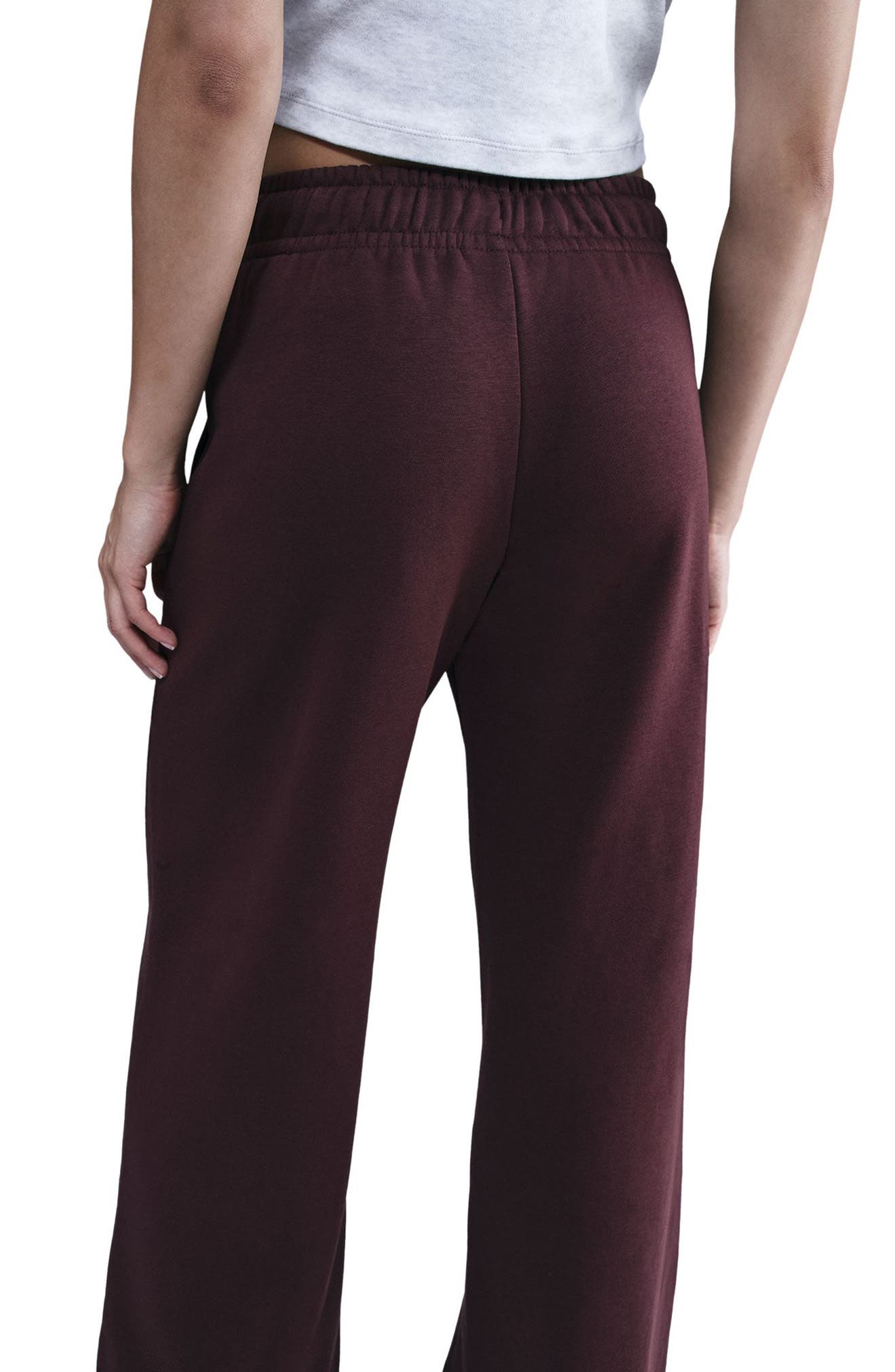 BURGUNDY CRUSH/ METALLIC GOLD
