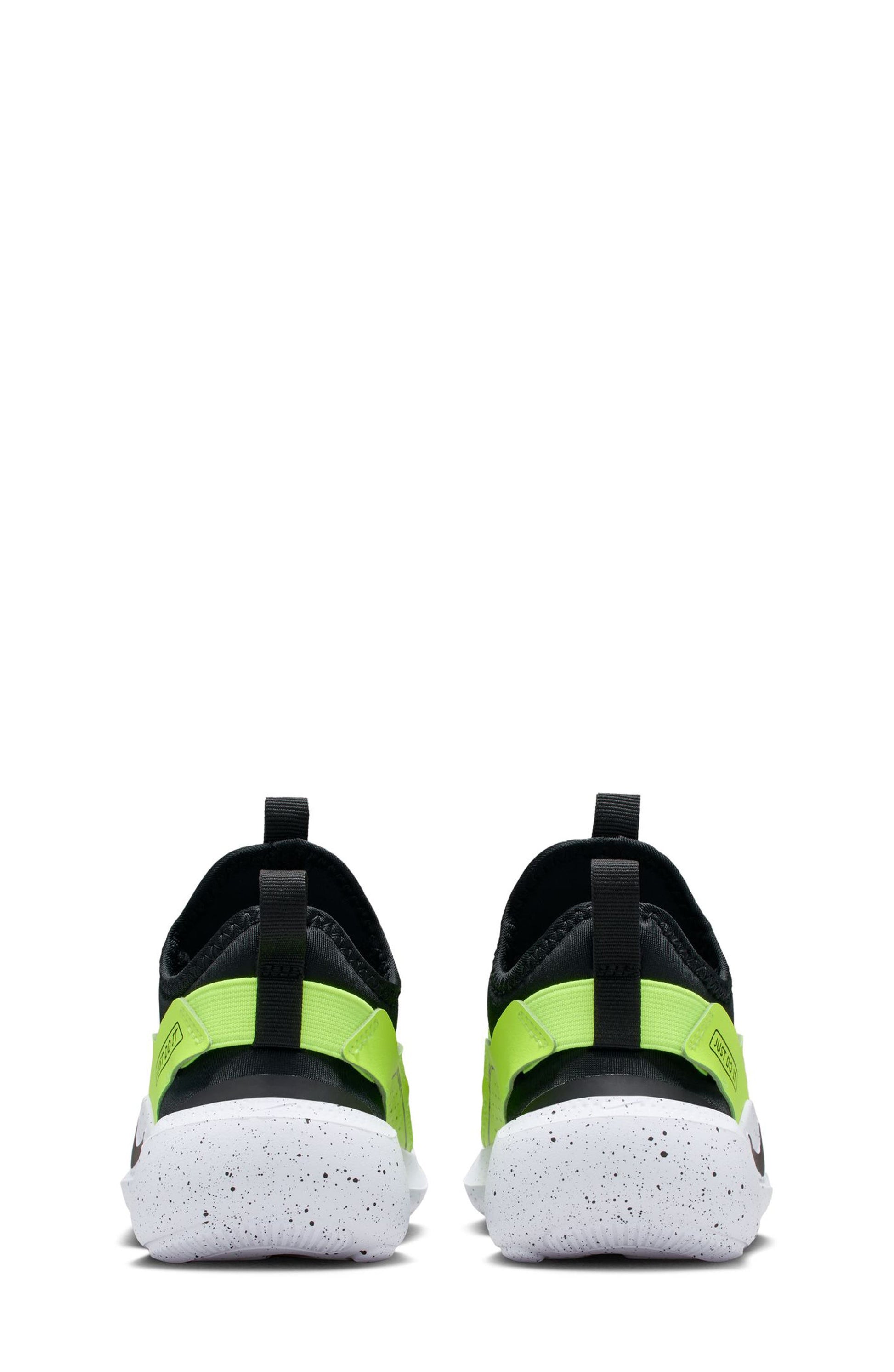 BLACK/ BLACK/ VOLT/ WHITE
