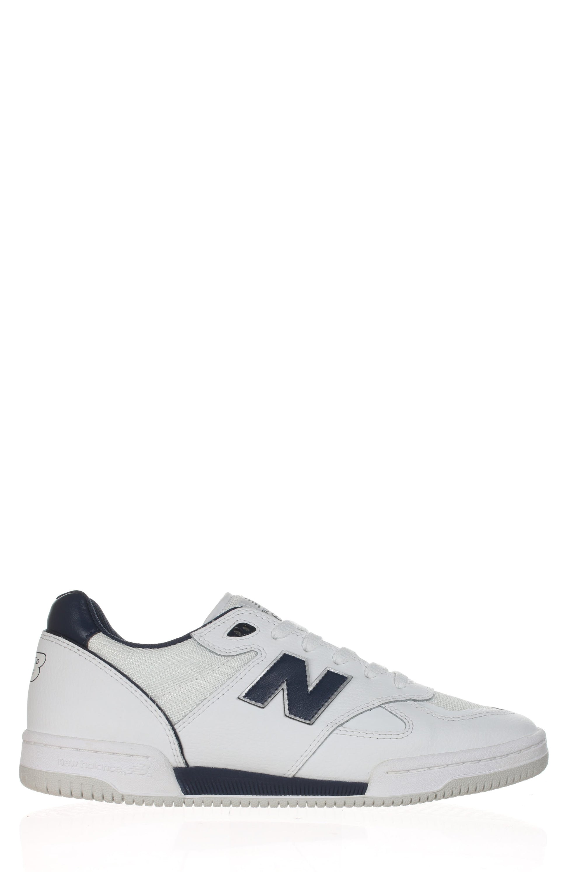 WHITE/ NAVY