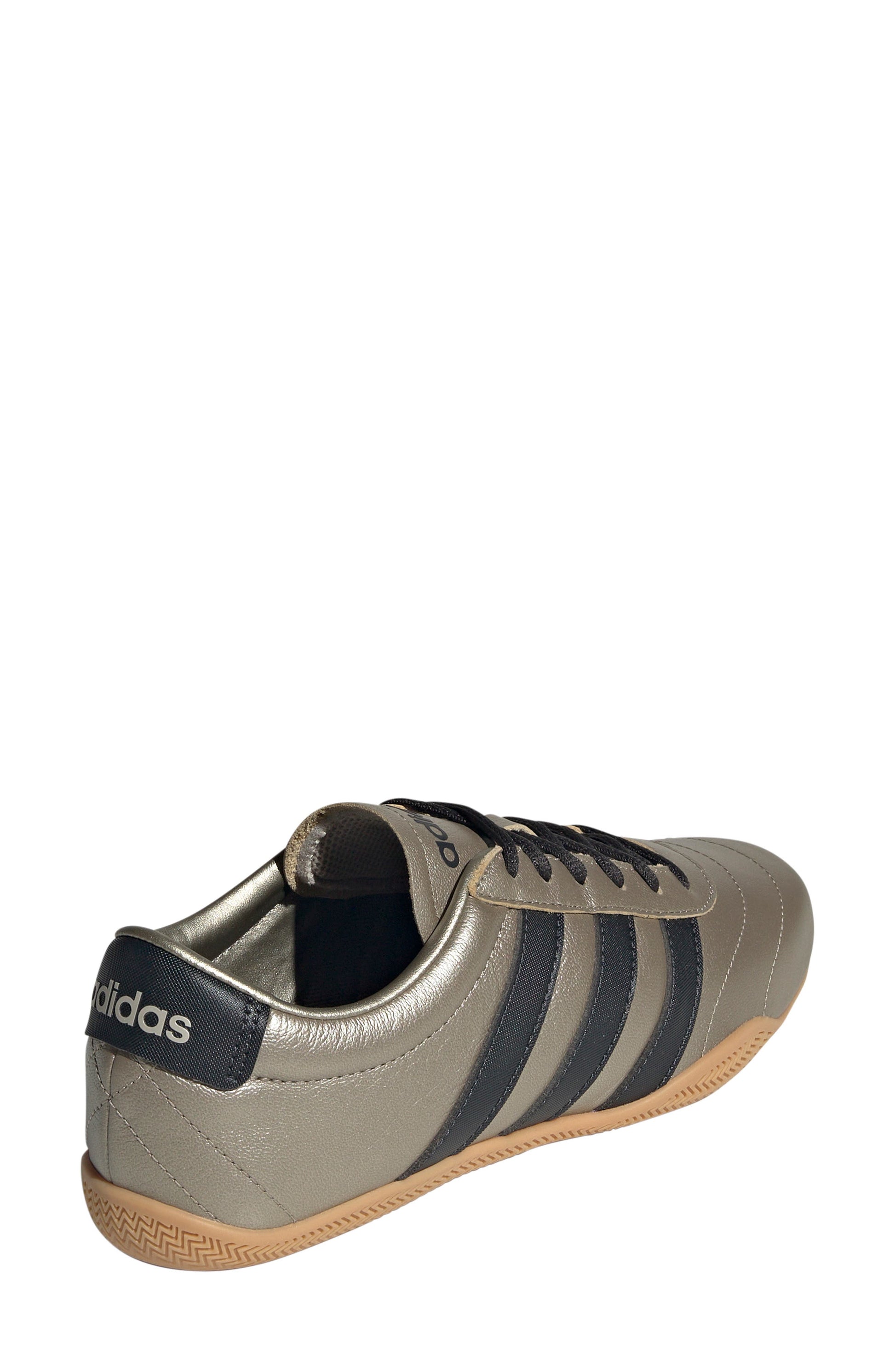 CYBER METALLIC/ CARBON/ GUM