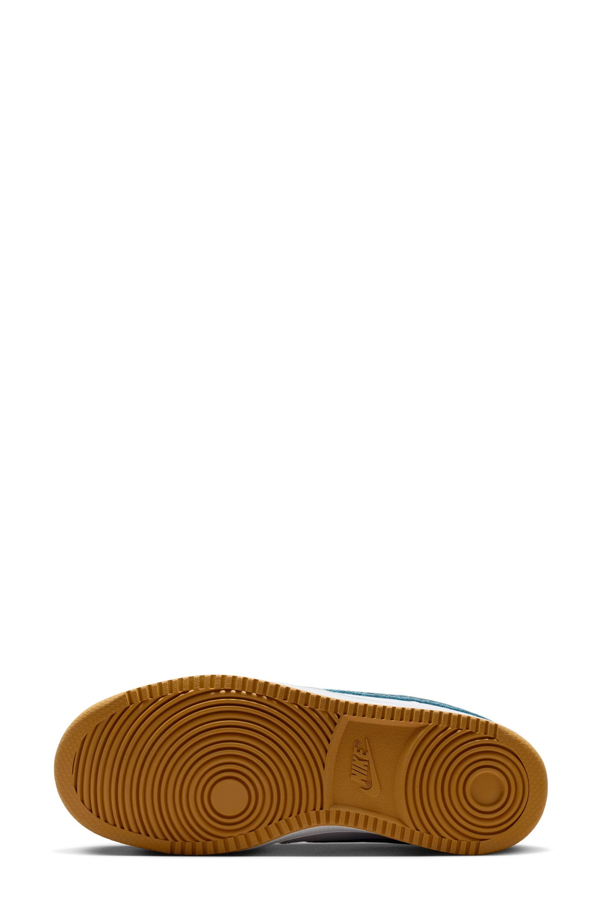 WHITE/ BLUE/ BROWN