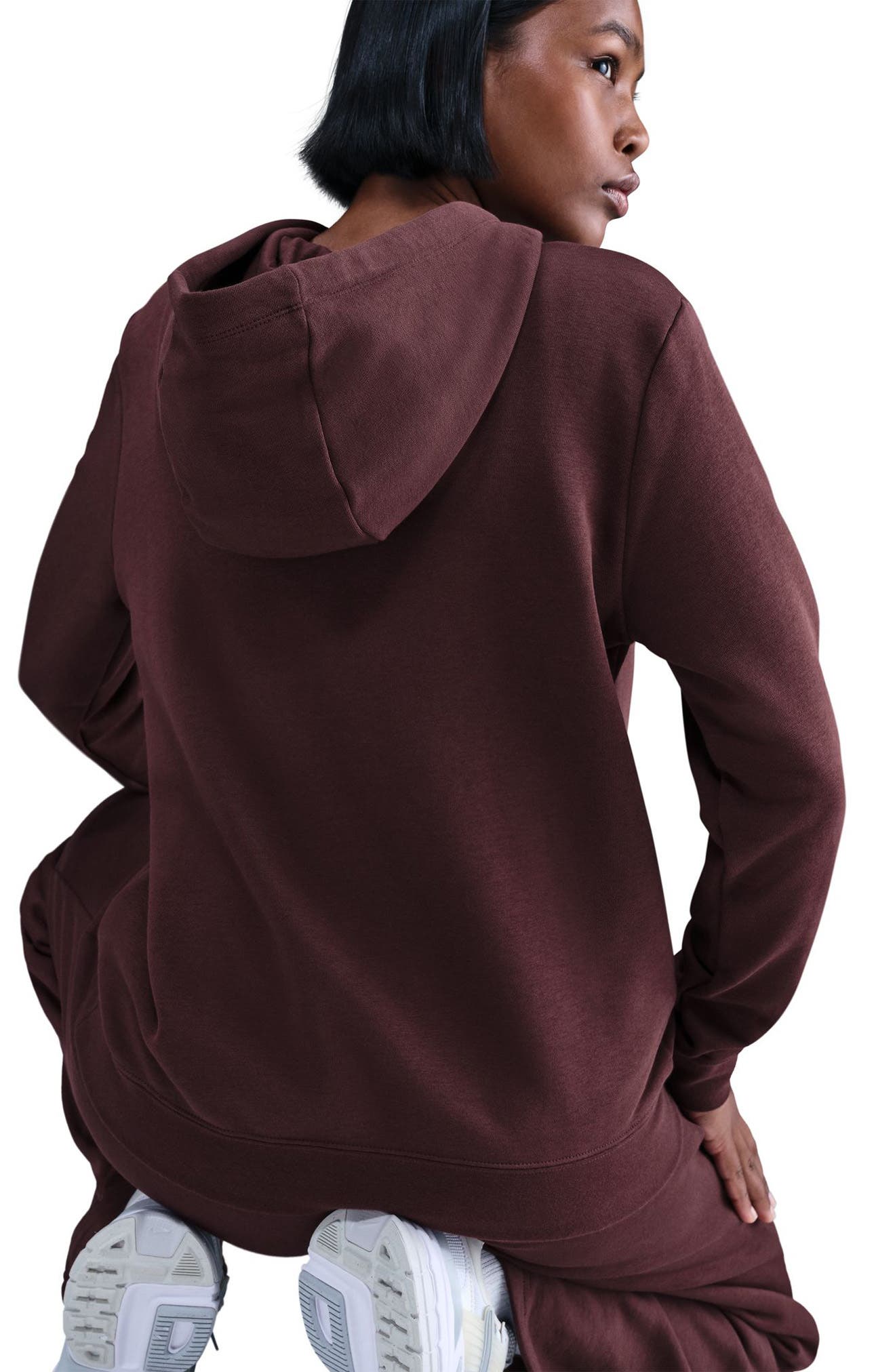 BURGUNDY CRUSH/ METALLIC GOLD